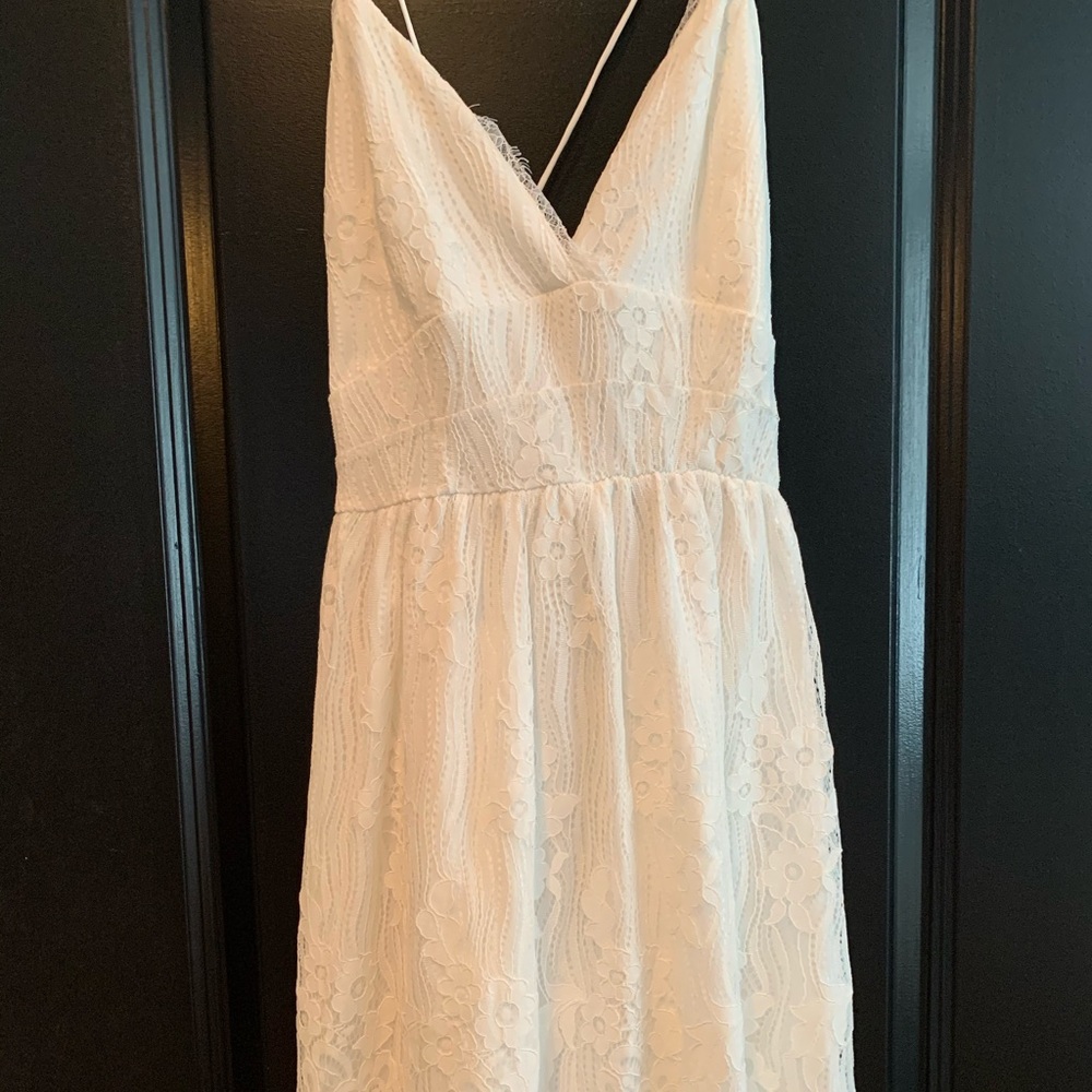 White lace dress
